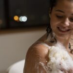 How to Create a Nourishing Shower Routine for Your Skin