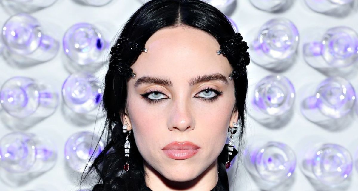 Billie Eilish Eyes: Iconic Eye Makeup Look