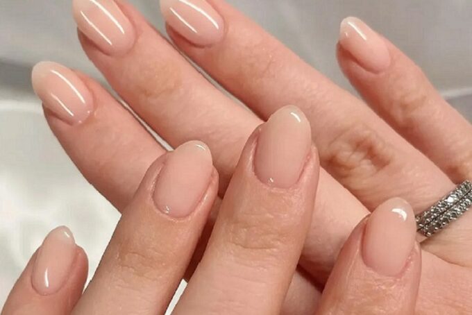 Natural Nail Ideas: Look Beautiful with Natural Nails