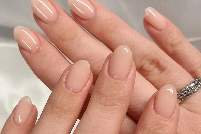 Natural Nail Ideas: Look Beautiful with Natural Nails